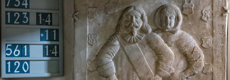Grabplatte der Familie von Waldenfels
